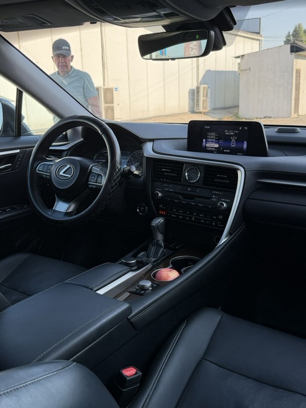 Lexus RX: 2018 г., 3.5 л, Автомат, Гибрид, Кроссовер: фото 5