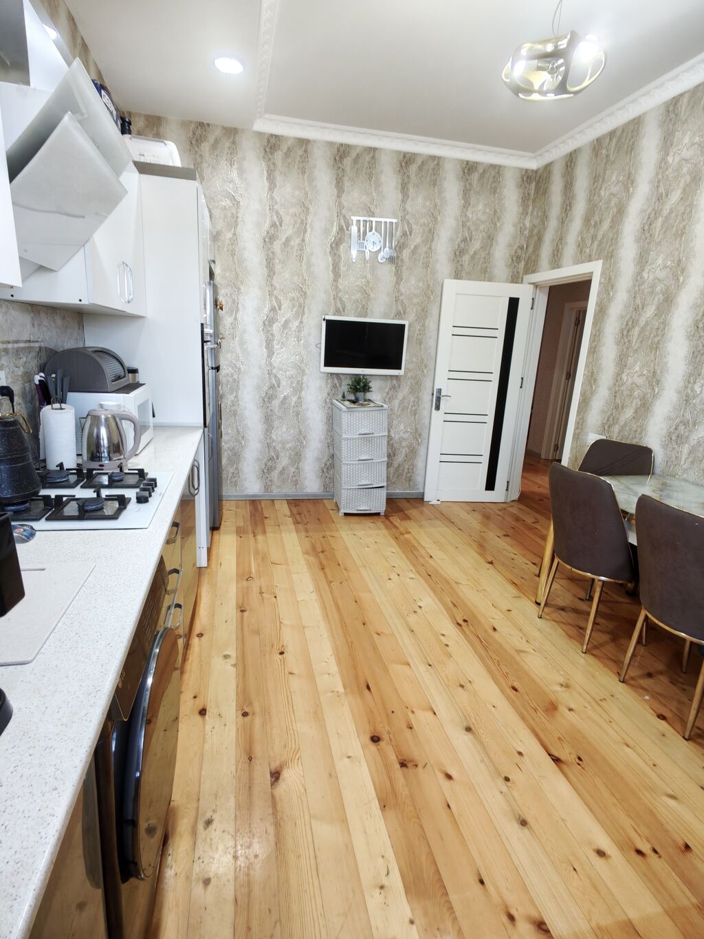 4 otaqlı, 88 kv. m, Kredit yoxdur, Yeni təmirli