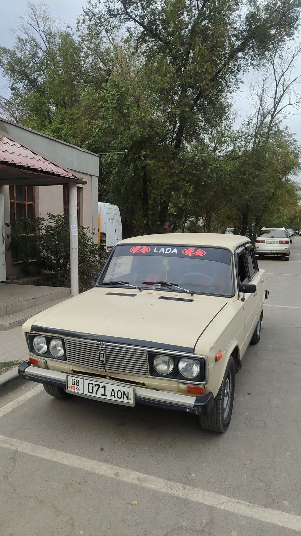 ВАЗ (ЛАДА) 2106: 1993 г., 1.3 л, Механика, Бензин, Седан: фото 1