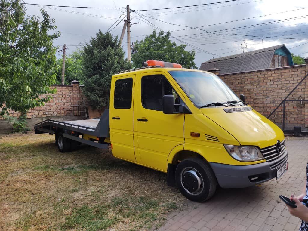 Эвакуатор, Mercedes-Benz, 2000 г., Ломаная: фото 2