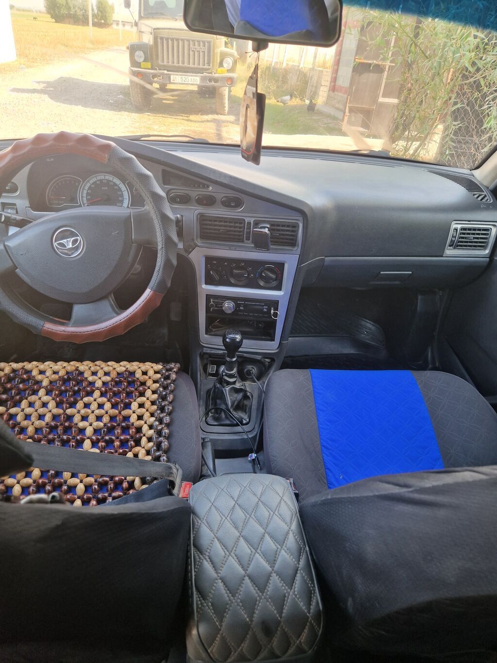 Daewoo Nexia: 2010 г., 1.6 л, Механика, Бензин, Седан: фото 6