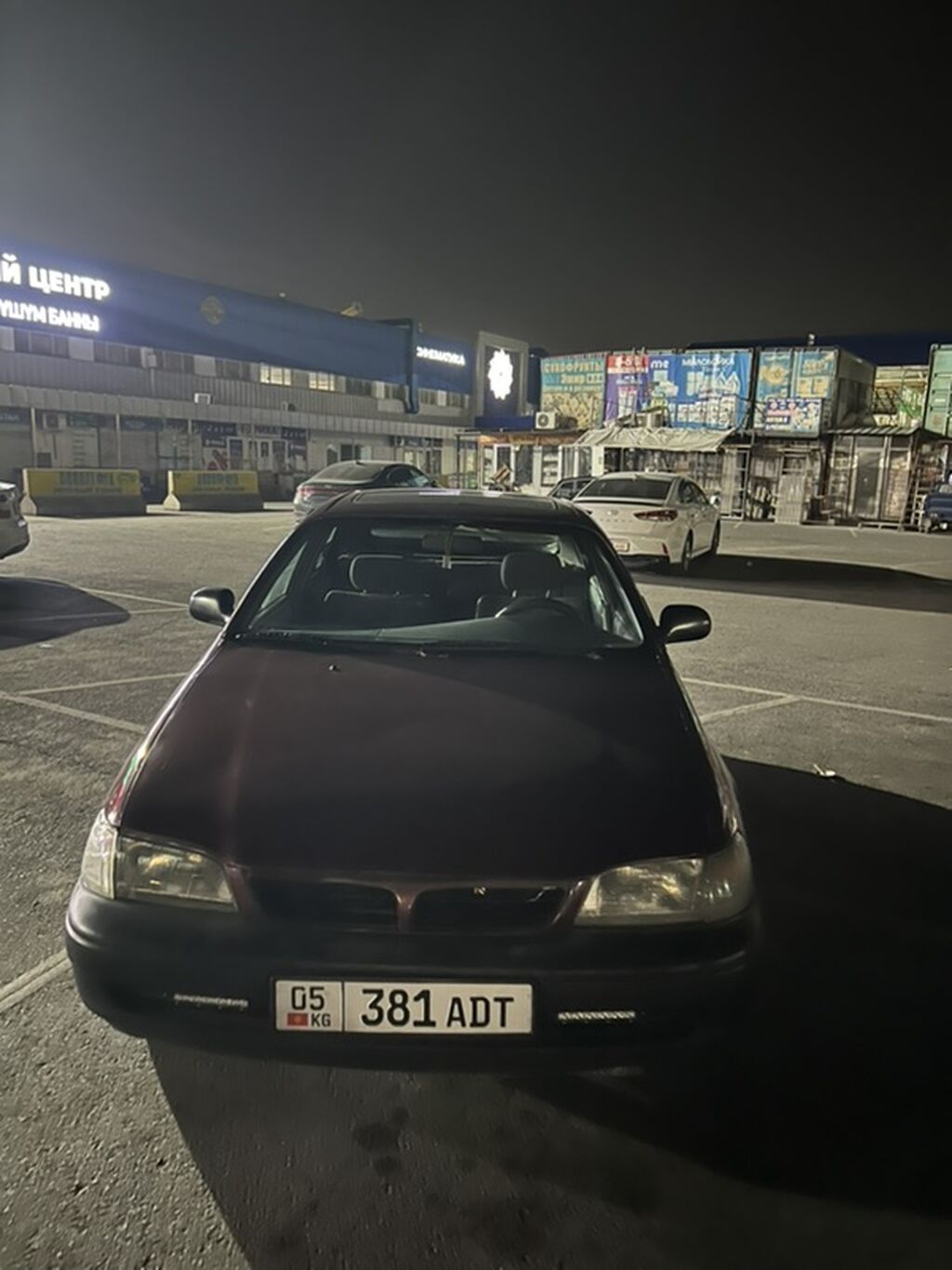 Toyota Carina E: 1997 г., 1.6 л, Механика, Бензин, Седан: фото 3