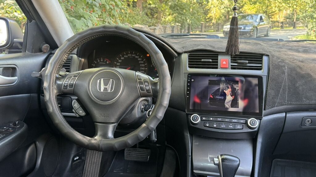 Honda Accord: 2003 г., 2 л, Автомат, Бензин, Седан: фото 4