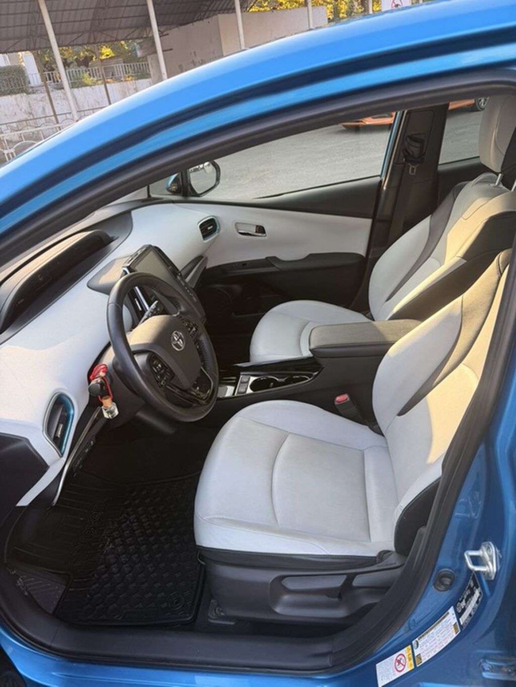 Toyota Prius: 2020 г., Вариатор, Гибрид, Хэтчбэк: фото 7