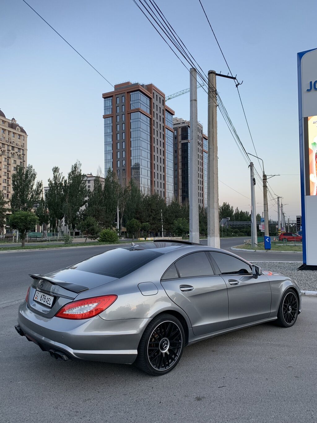 Mercedes-Benz CLS-Class: 2012 г., 4.7 л, Автомат, Бензин, Седан: фото 1