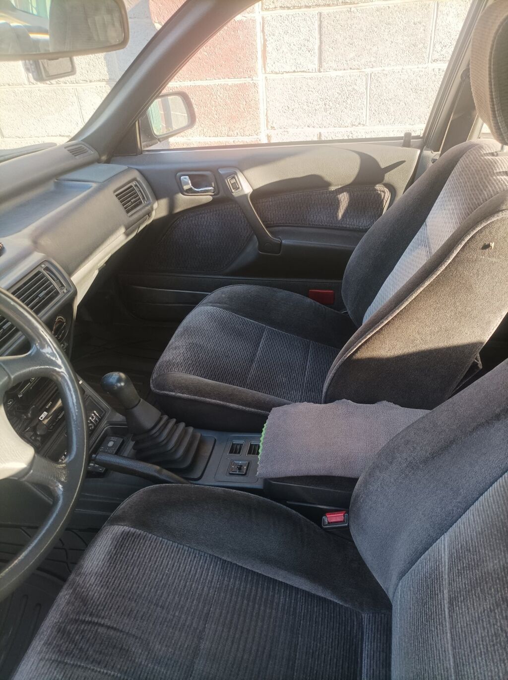 Mitsubishi Galant: 1992 г., 0.2 л, Механика, Бензин, Седан: фото 7