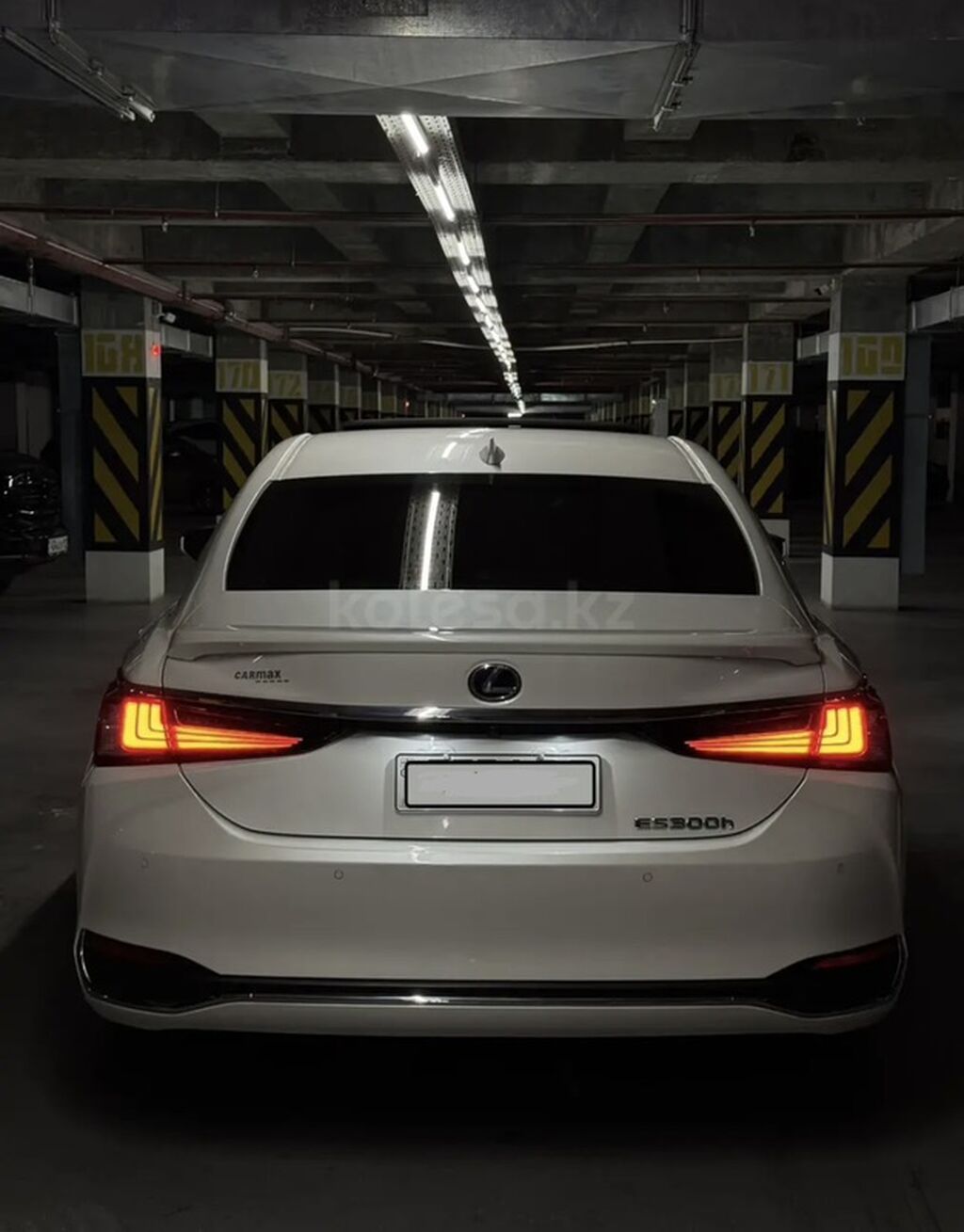 Lexus ES: 2019 г., Гибрид, Седан: фото 6