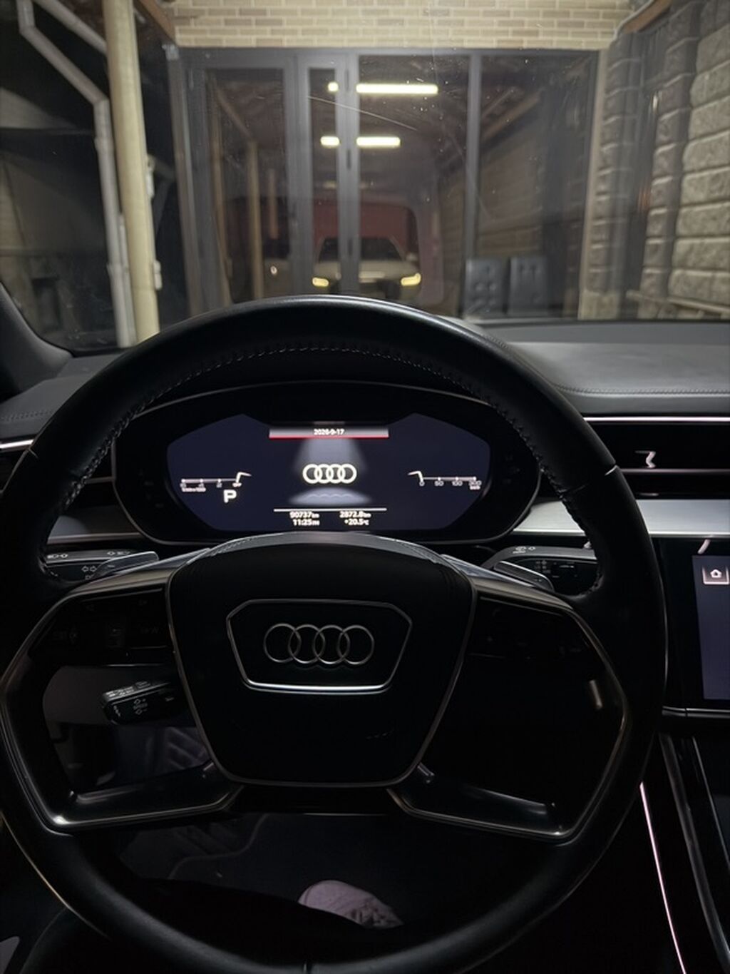 Audi A8: 2020 г., 3 л, Автомат, Бензин, Седан: фото 7