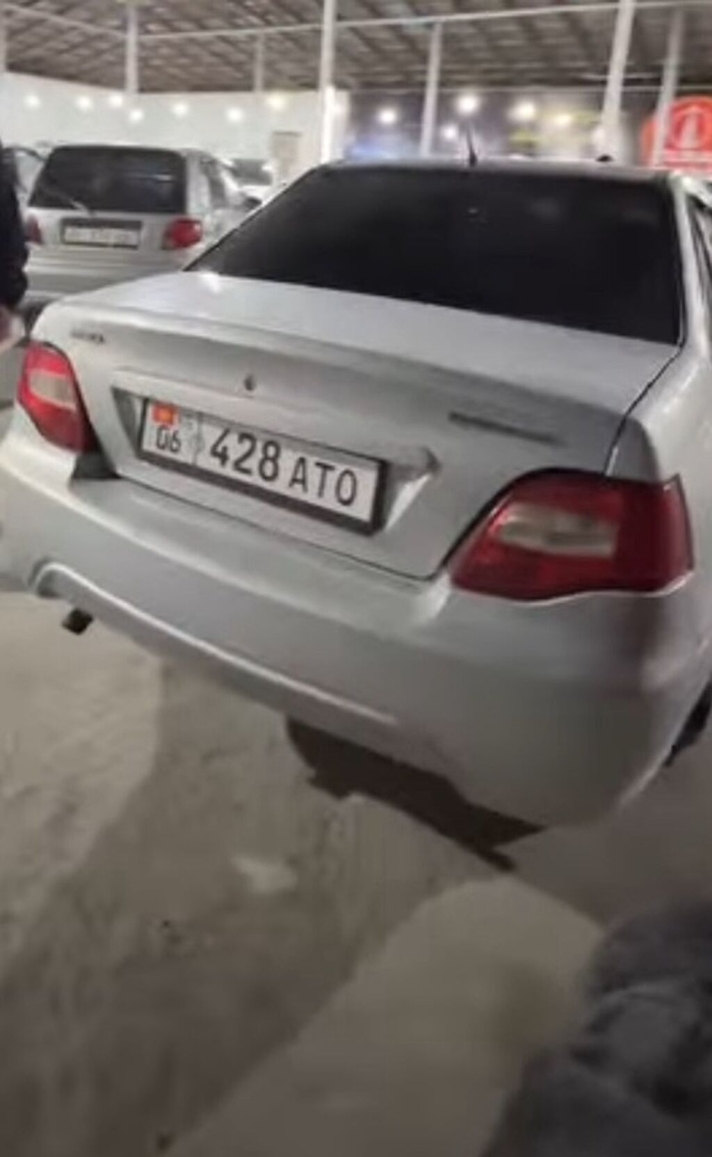 Daewoo Nexia: 2010 г., 1.5 л, Механика, Бензин, Седан: фото 4