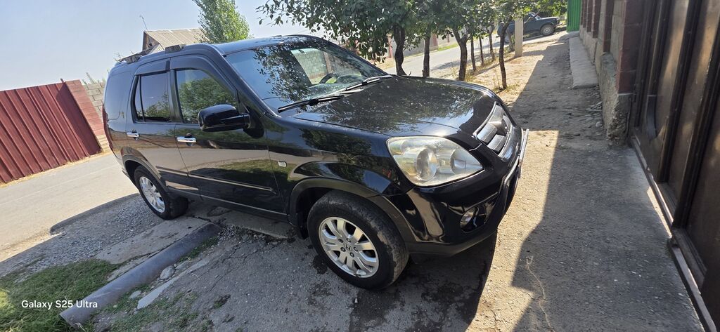 Honda CR-V: 2006 г., 2 л, Механика, Бензин, Кроссовер: фото 1