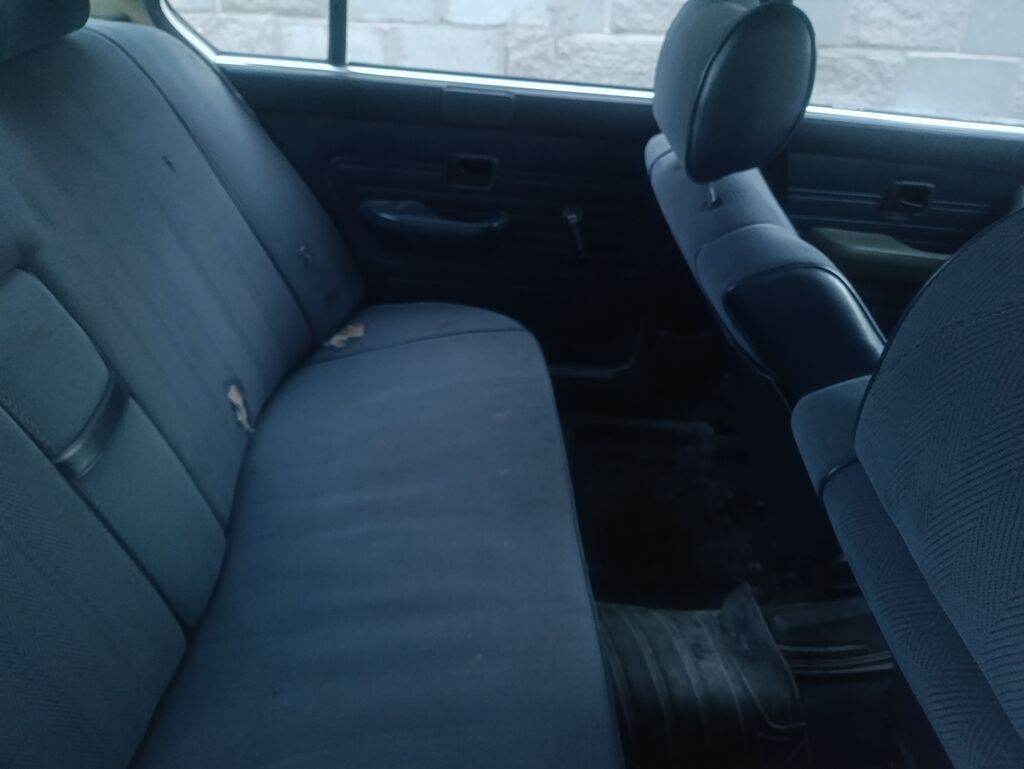 BMW 520i 1983 года, седан, 2 л, механика: фото 8