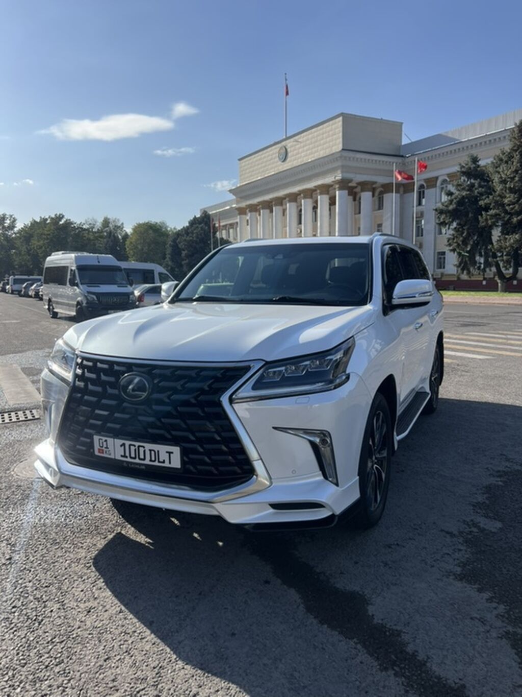 Lexus LX: 2021 г., 5.7 л, Автомат, Бензин, Внедорожник: фото 7