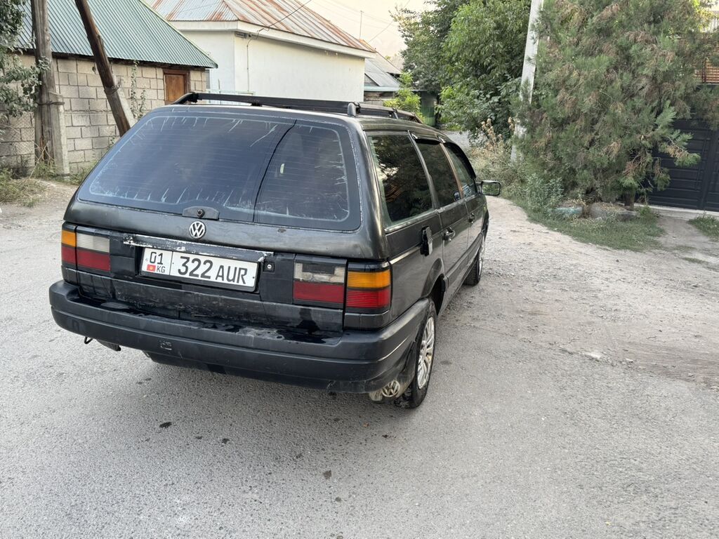 Volkswagen Passat Variant: 1991 г., 1.8 л, Механика, Бензин, Универсал: фото 3