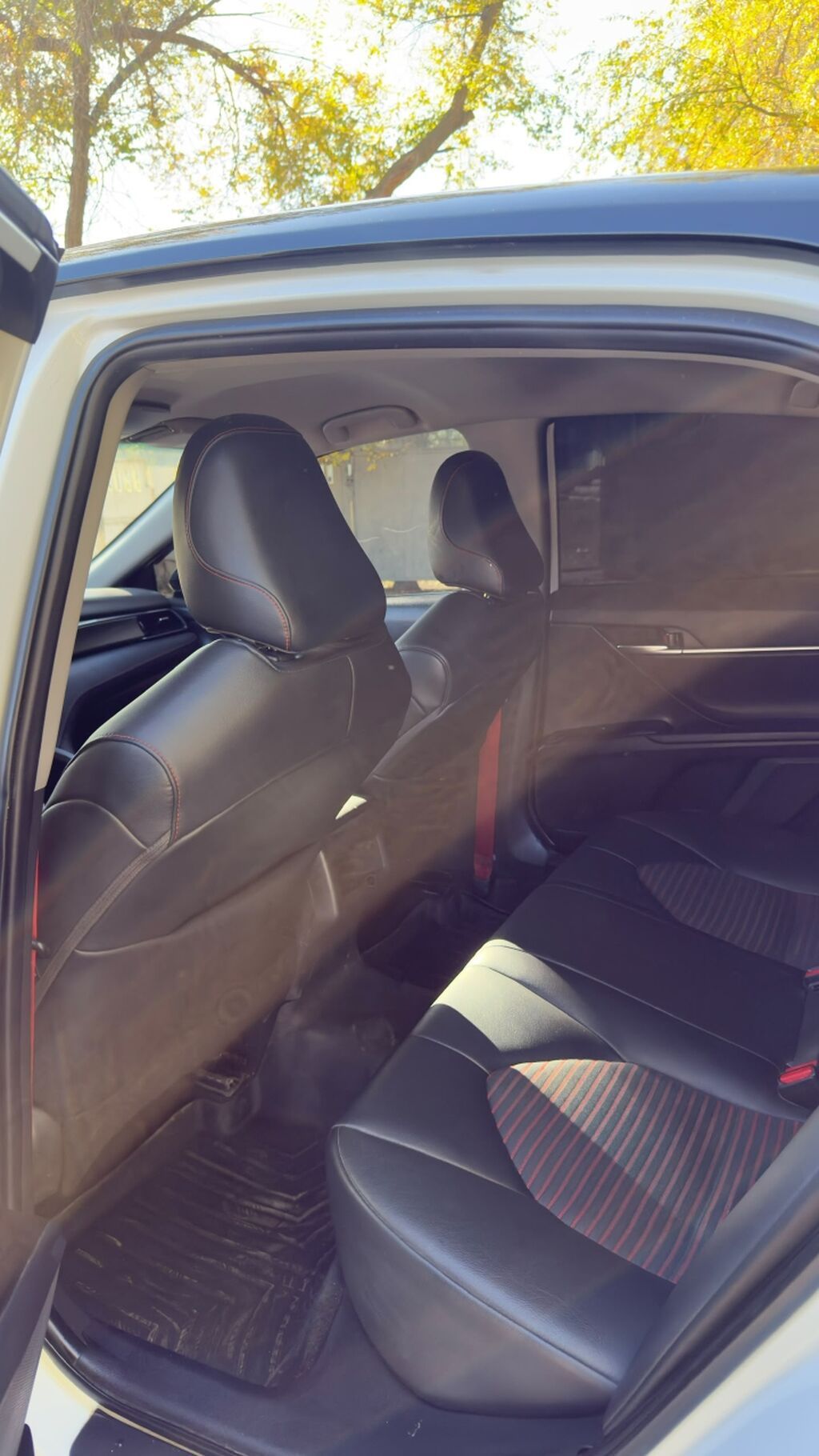 Toyota Camry: 2019 г., 3.5 л, Автомат, Бензин, Седан: фото 7