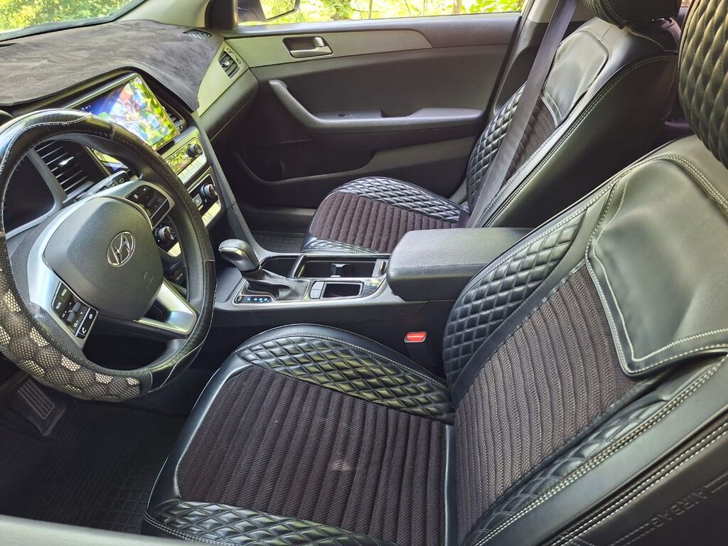 Hyundai Sonata: 2018 г., 2 л, Автомат, Газ, Седан: фото 6