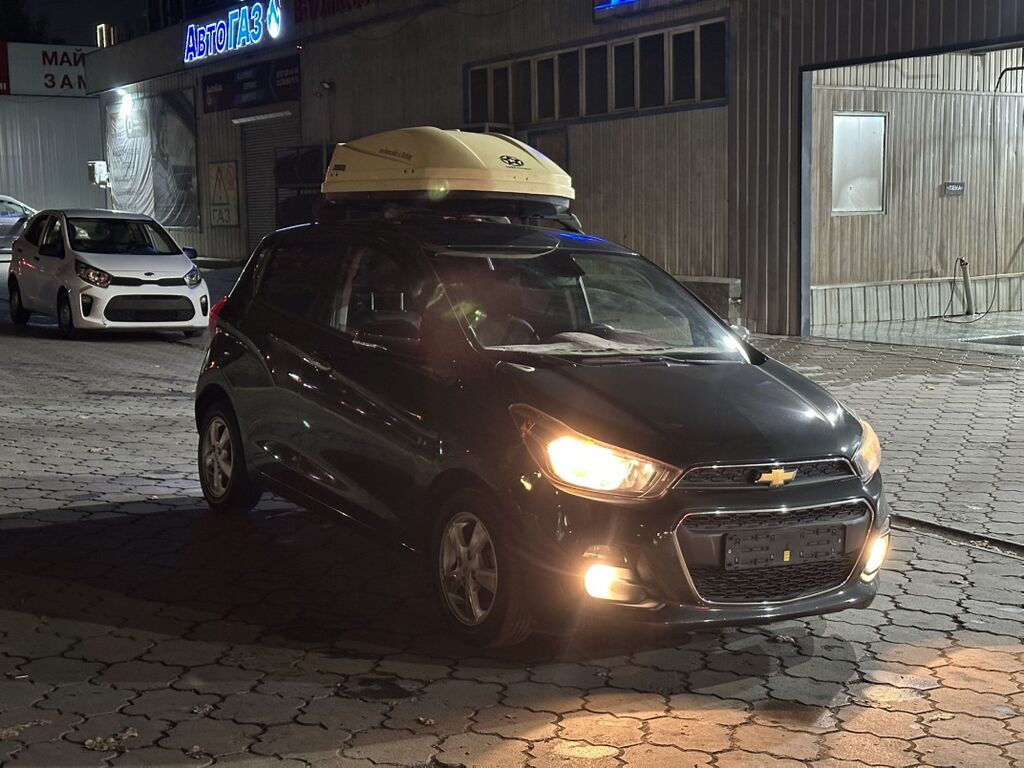 Chevrolet Spark: 2017 г., 0.1 л, Автомат, Бензин, Хэтчбэк: фото 2