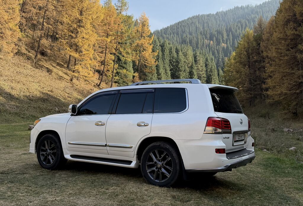 Lexus LX: 2013 г., 5.7 л, Автомат, Газ, Внедорожник: фото 3