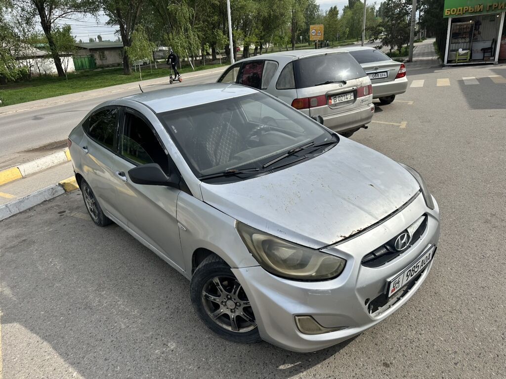 Hyundai Solaris