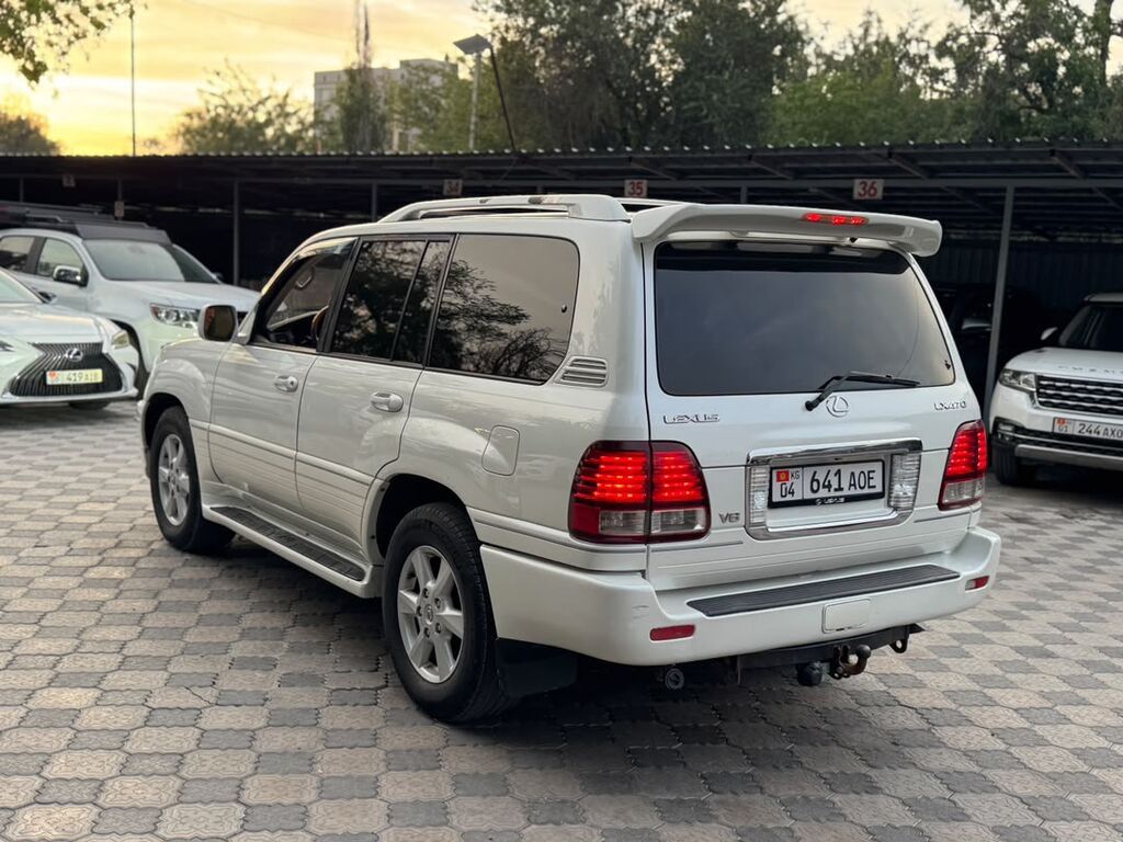 Lexus LX: 2005 г., 4.7 л, Автомат, Газ, Внедорожник: фото 5