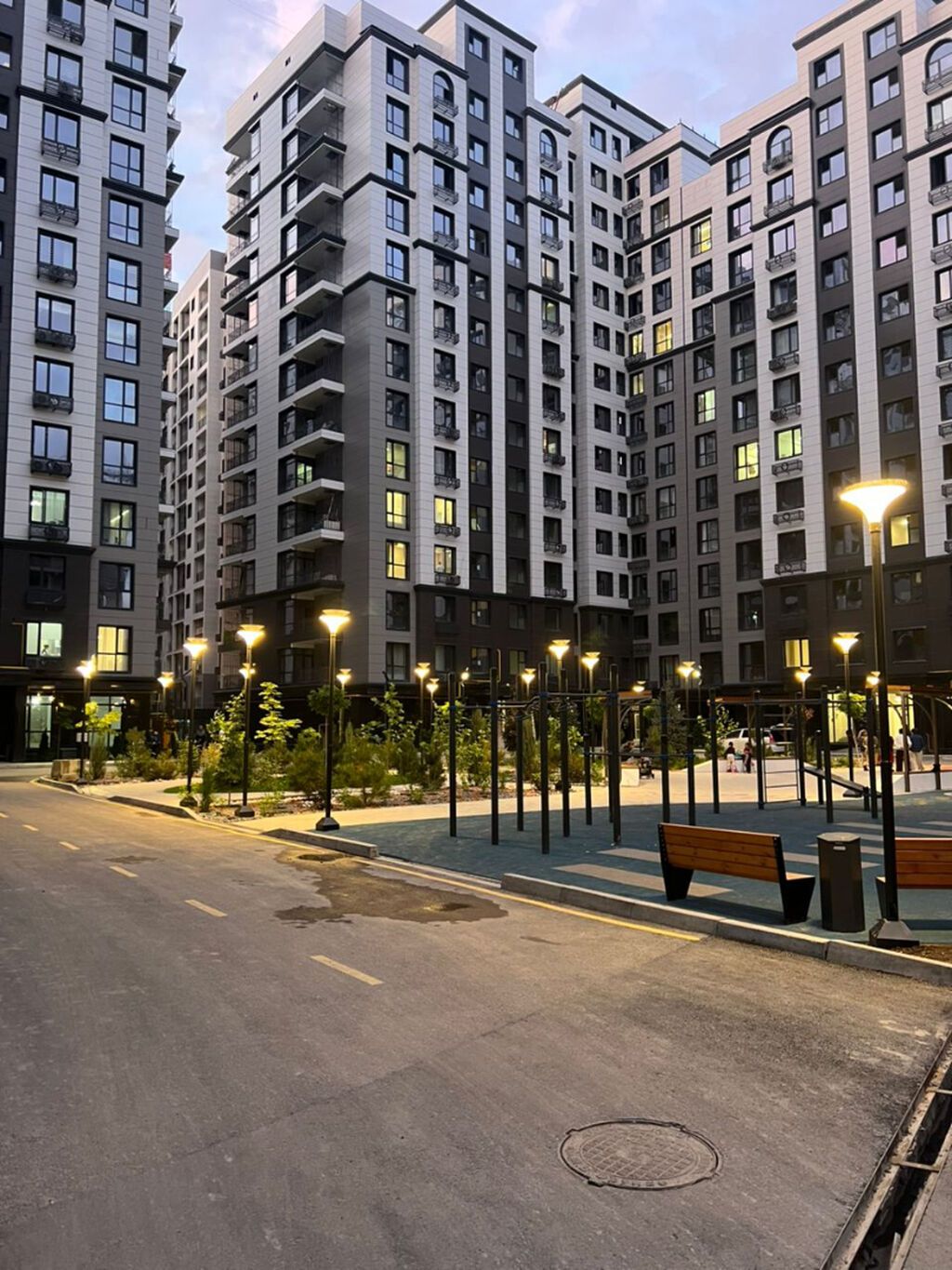 2 комнаты, 75 м², Асанбай мкр Элитка, 13 этаж, ПСО (под самоотделку): фото 1