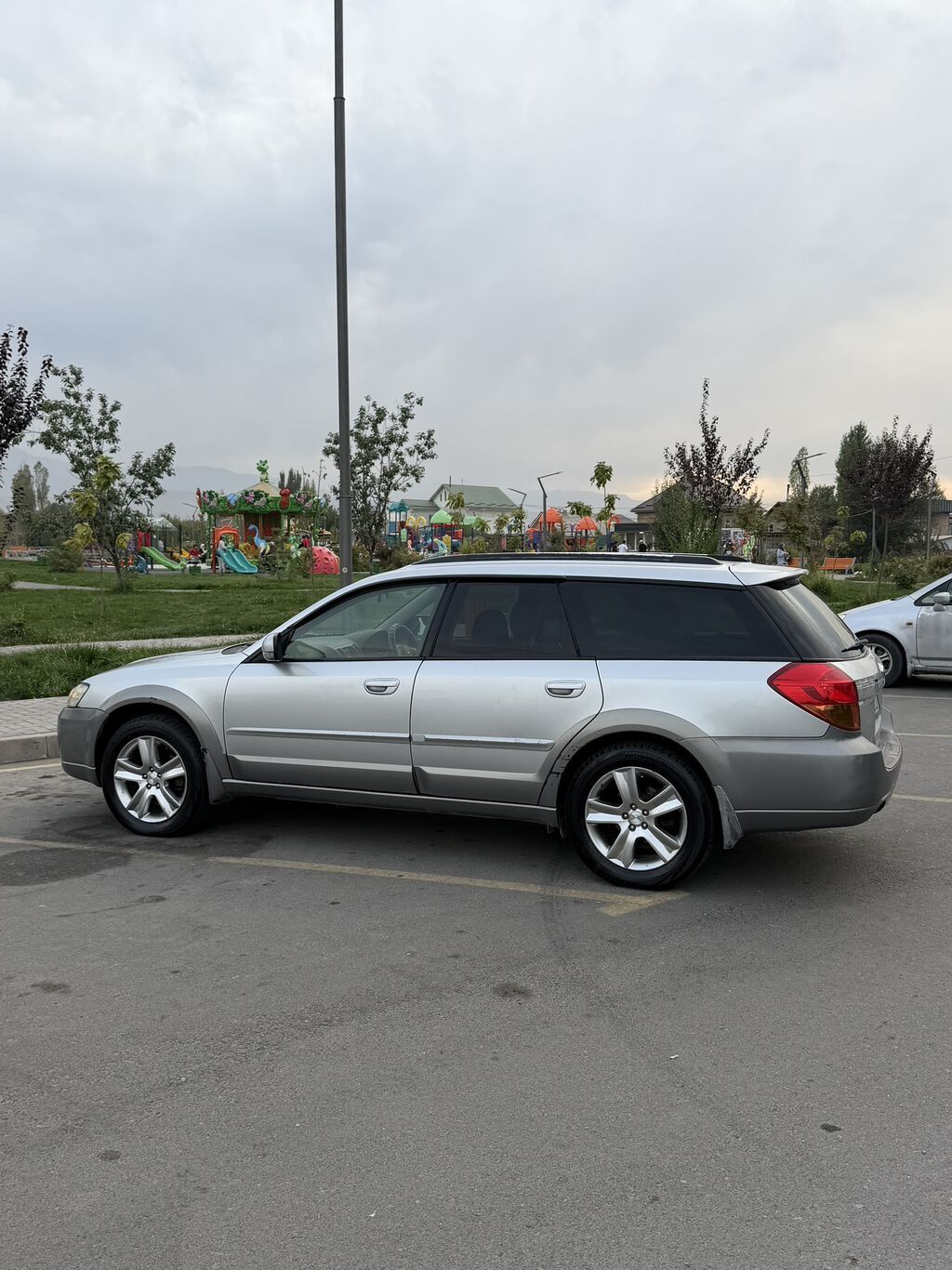 Subaru Outback: 2003 г., 3 л, Автомат, Бензин, Универсал: фото 7
