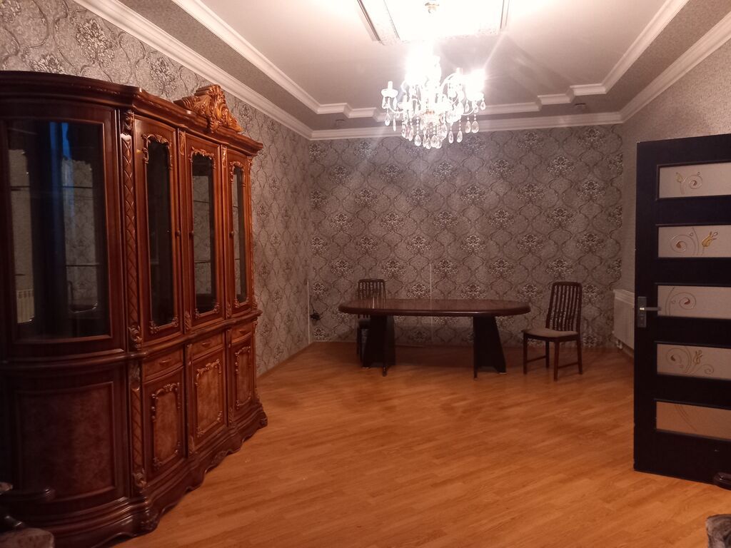 202 kv. m, 7 otaqlı, Telefon, Qaz, İşıq