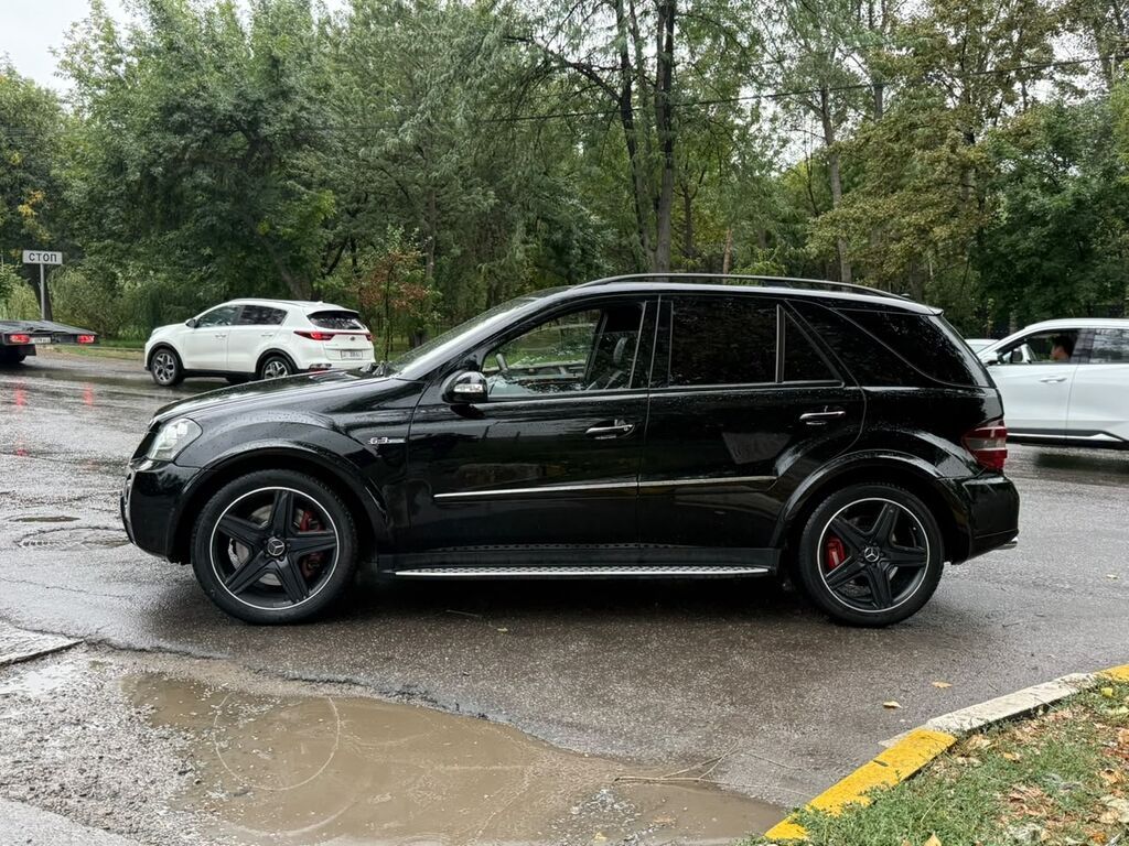 Mercedes-Benz ML-Class AMG: 2008 г., 6.3 л, Автомат, Бензин, Кроссовер: фото 3