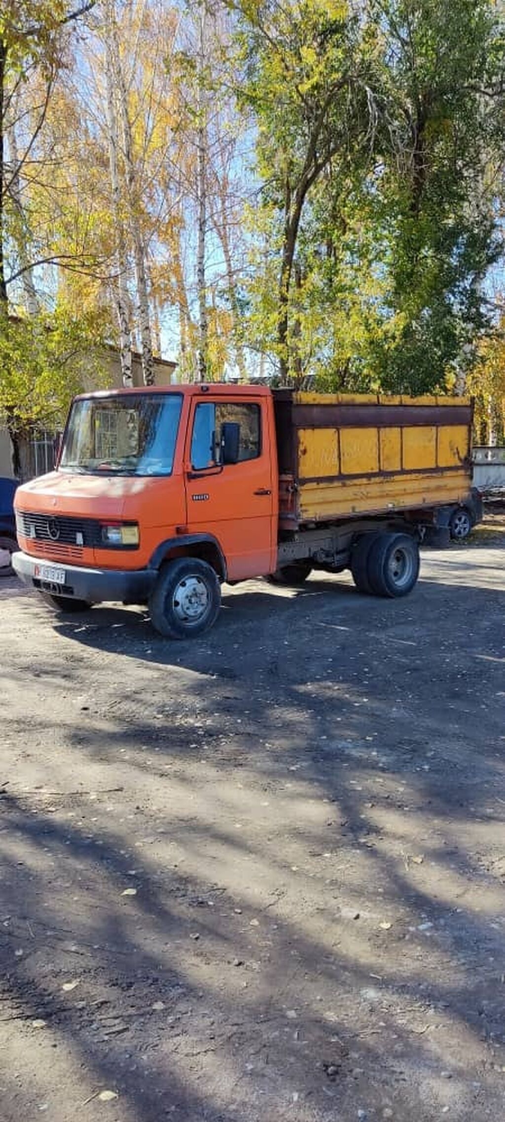 Мерседес 811 гигант самосвал 1992 года: 15500 KGS Грузовики | Аламедин ...