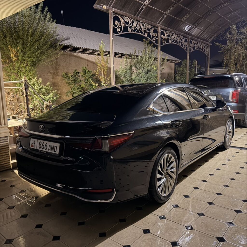 Lexus ES: 2021 г., 2.5 л, Вариатор, Гибрид, Седан: фото 4
