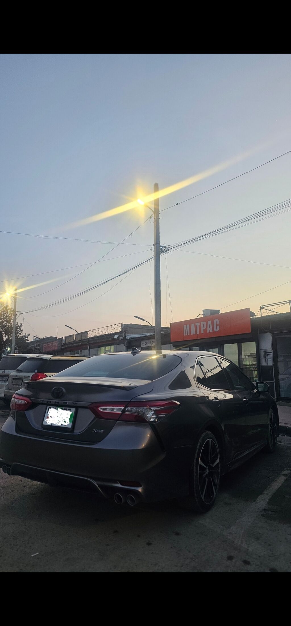 Toyota Camry: 2019 г., 2.5 л, Автомат, Бензин, Седан — фото 2