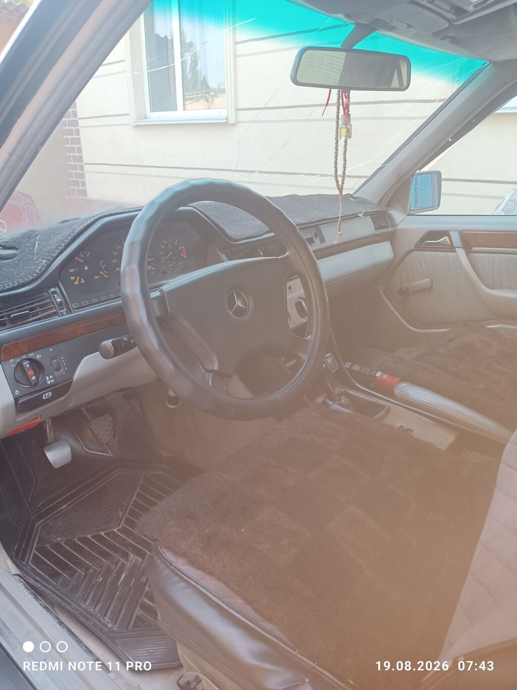 Mercedes-Benz E-Class: 1992 г., 2 л, Механика, Бензин, Седан: фото 6