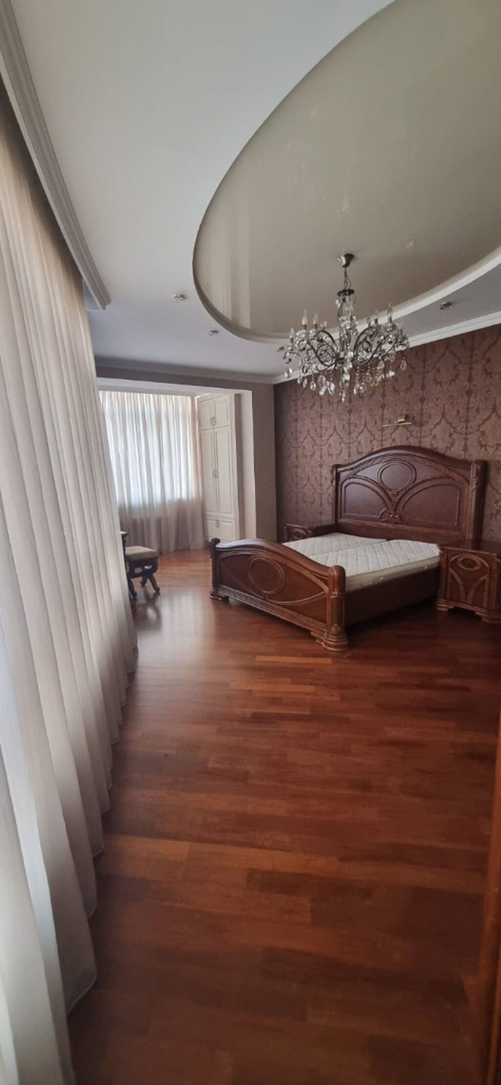 3 otaqlı, Yeni tikili, m. Nəriman Nərimanov, 137 kv. m