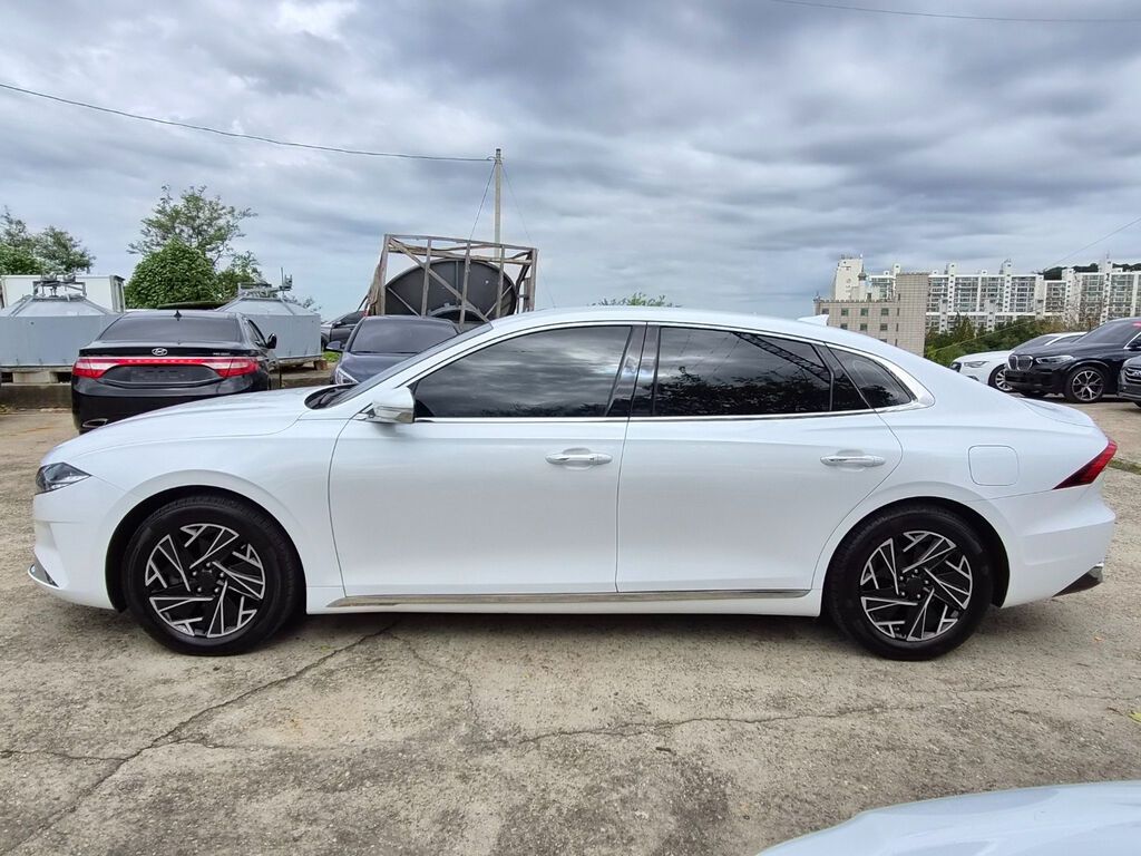 Hyundai Grandeur: 2020 г., 2.4 л, Автомат, Гибрид: фото 2