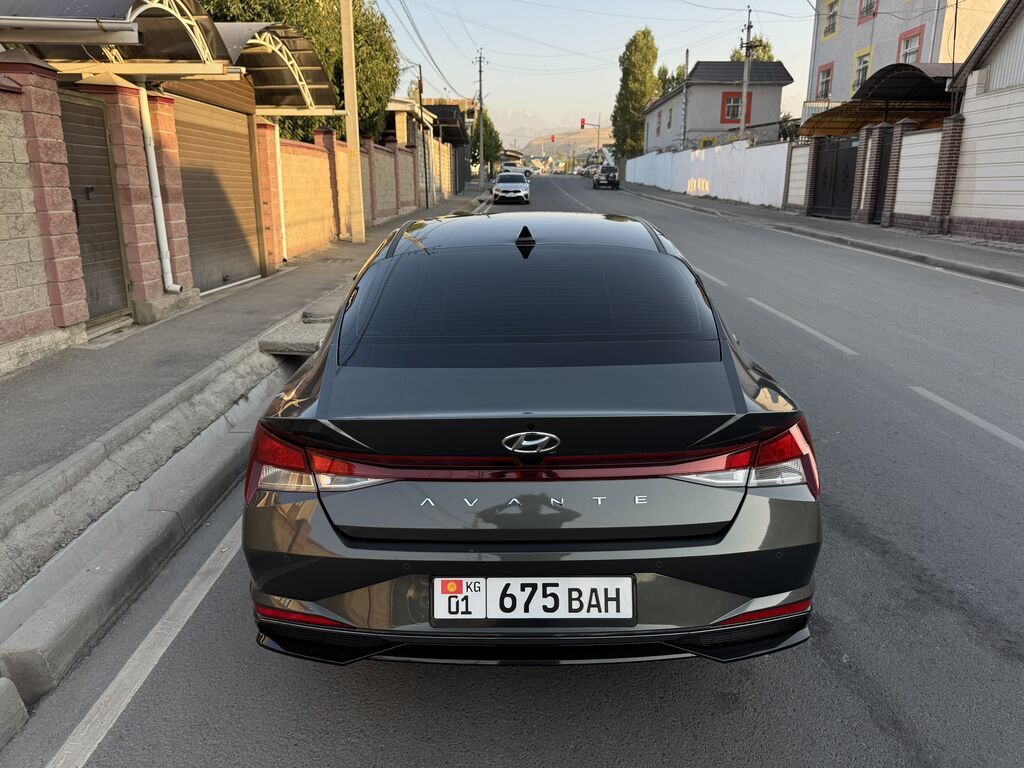 Hyundai Avante: 2021 г., 1.6 л, Вариатор, Гибрид, Седан: фото 6