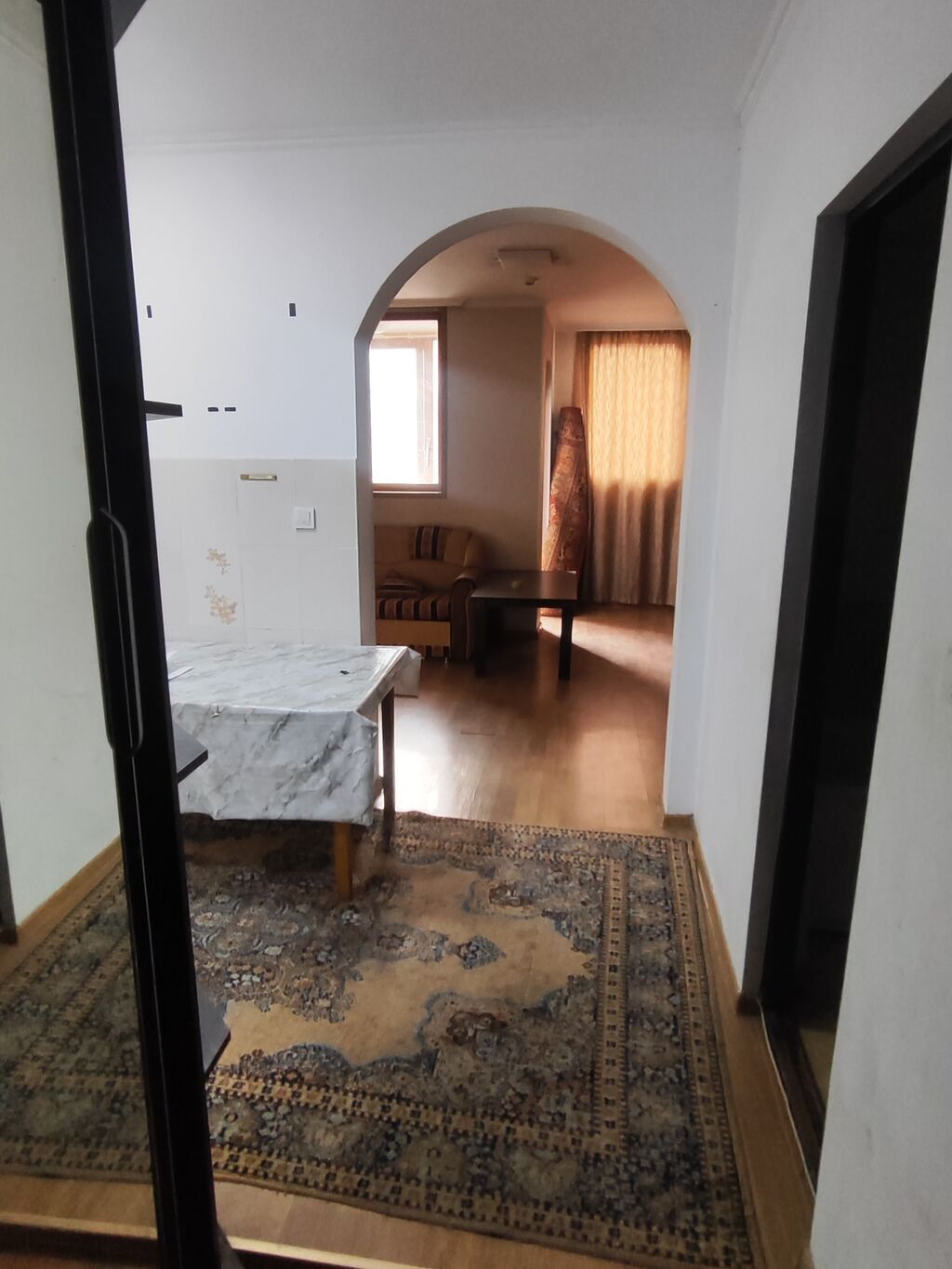 1 комната, 56 м², Джал-15 Элитка, 4 этаж, Требуется ремонт: фото 3