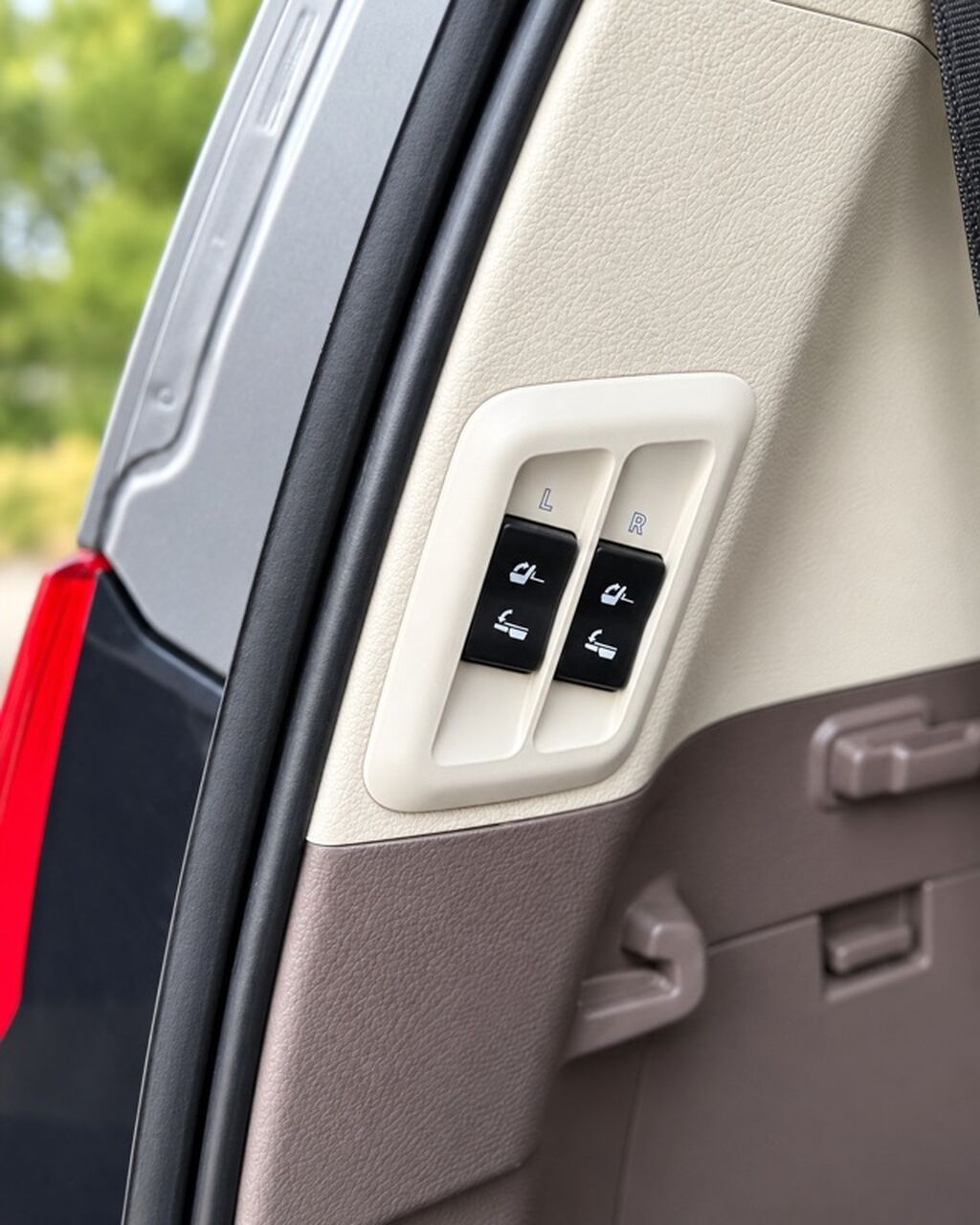 Lexus GX: 2011 г., 4.6 л, Автомат, Бензин, Внедорожник: фото 8