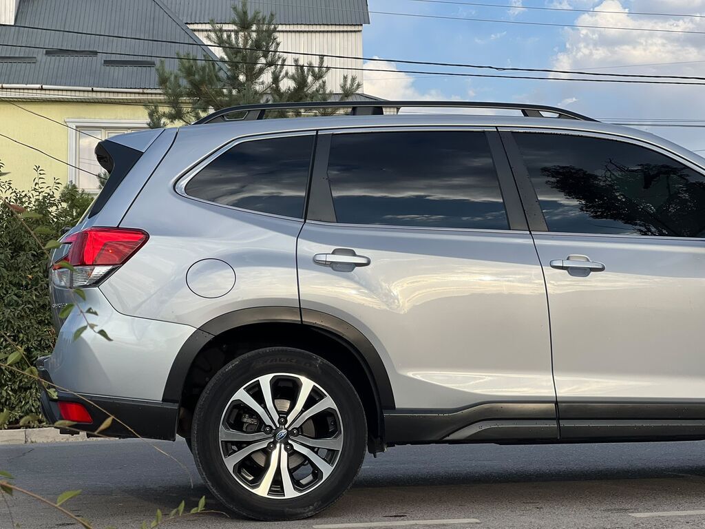 Subaru Forester: 2021 г., 2.5 л, Автомат, Бензин, Кроссовер: фото 4