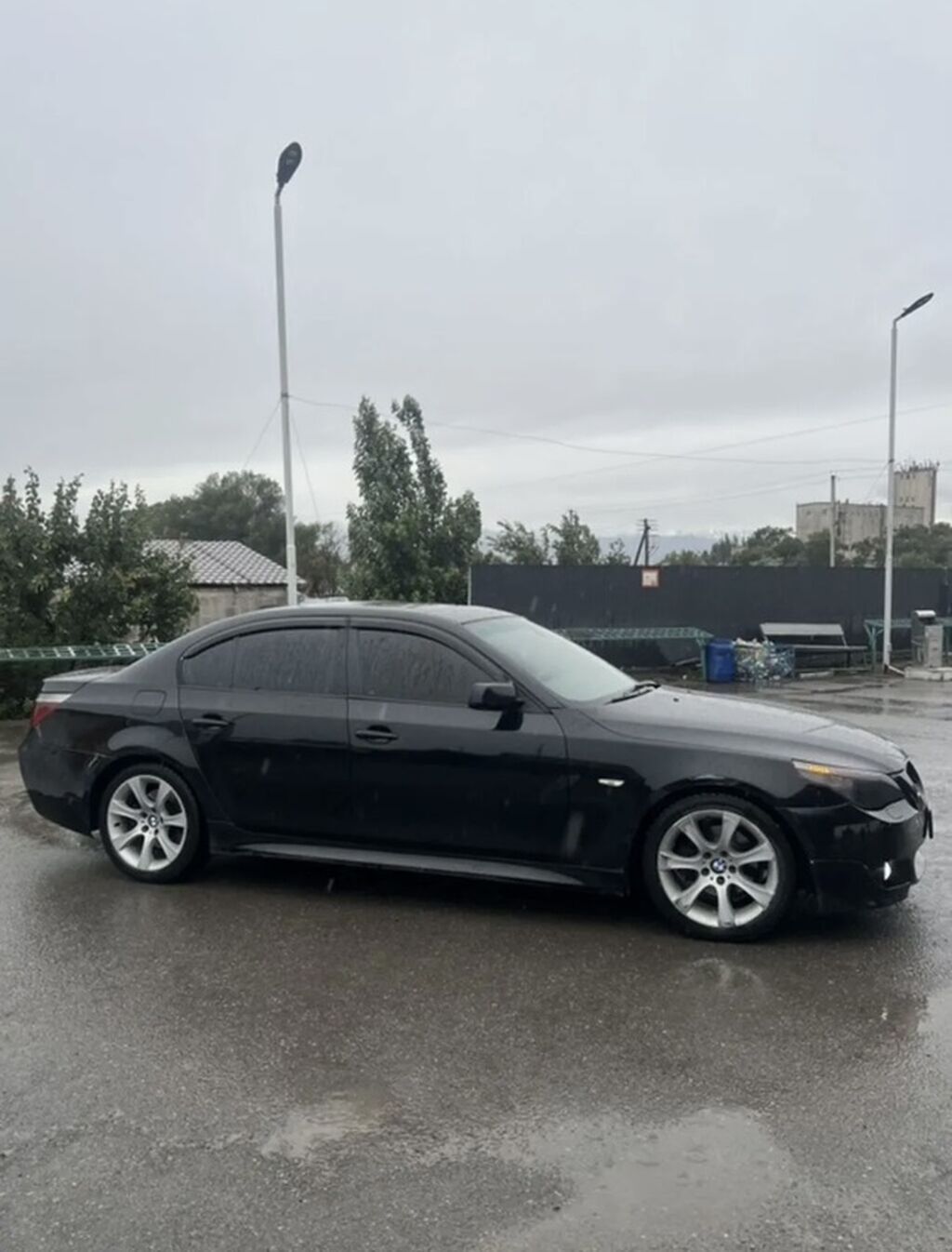 BMW 5 series: 2003 г., 3 л, Автомат, Бензин, Седан: фото 2