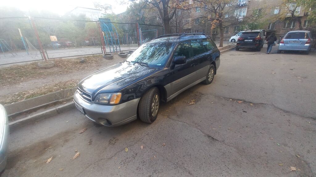 Subaru Outback: 1999 г., 2 л, Механика, Бензин, Универсал: фото 6