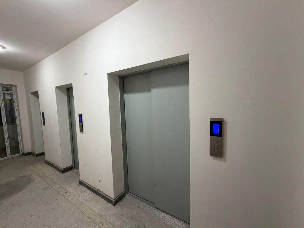 3 otaqlı, Yeni tikili, 110 kv. m