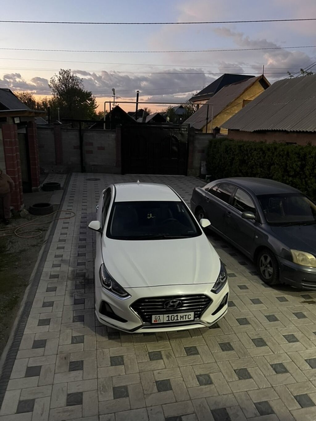 Hyundai Sonata: 2018 г., 2 л, Автомат, Газ, Седан: фото 2