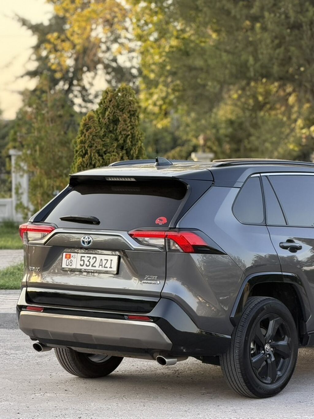 Toyota RAV4: 2021 г., 2.5 л, Автомат, Гибрид, Кроссовер: фото 5