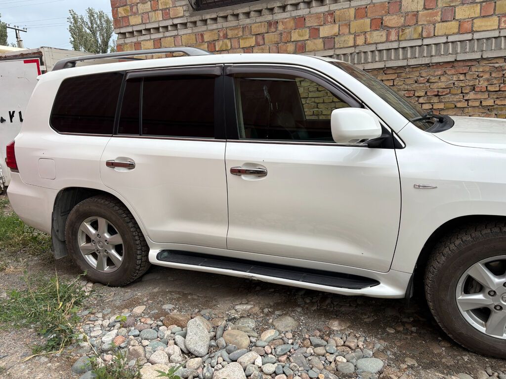 Lexus LX: 2011 г., 5.7 л, Автомат, Газ: фото 6