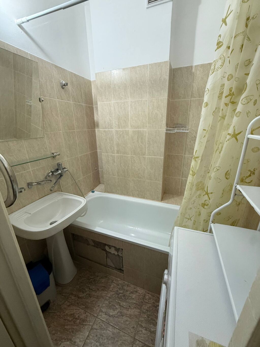 Сдаётся 2-комнатная квартира в центре Бишкека — $600/месяц Адрес: фото 3