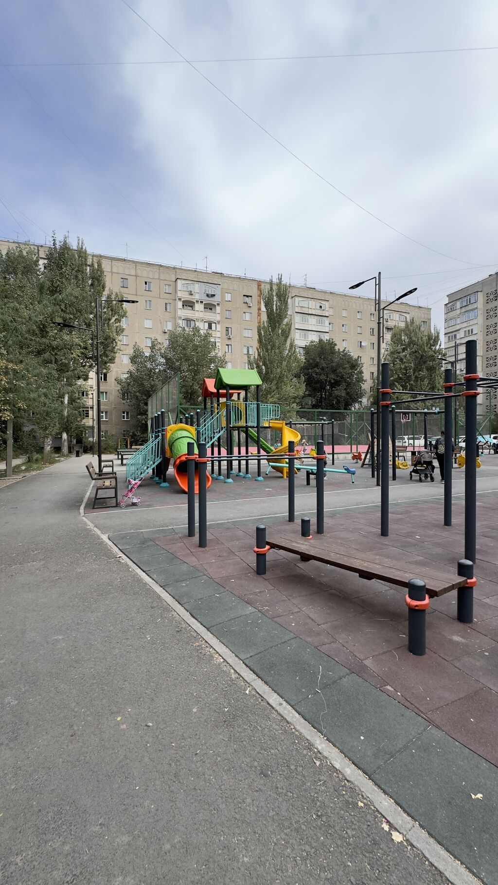 2 комнаты, 52 м², 12 мкр 106 серия, 3 этаж, Старый ремонт: фото 4