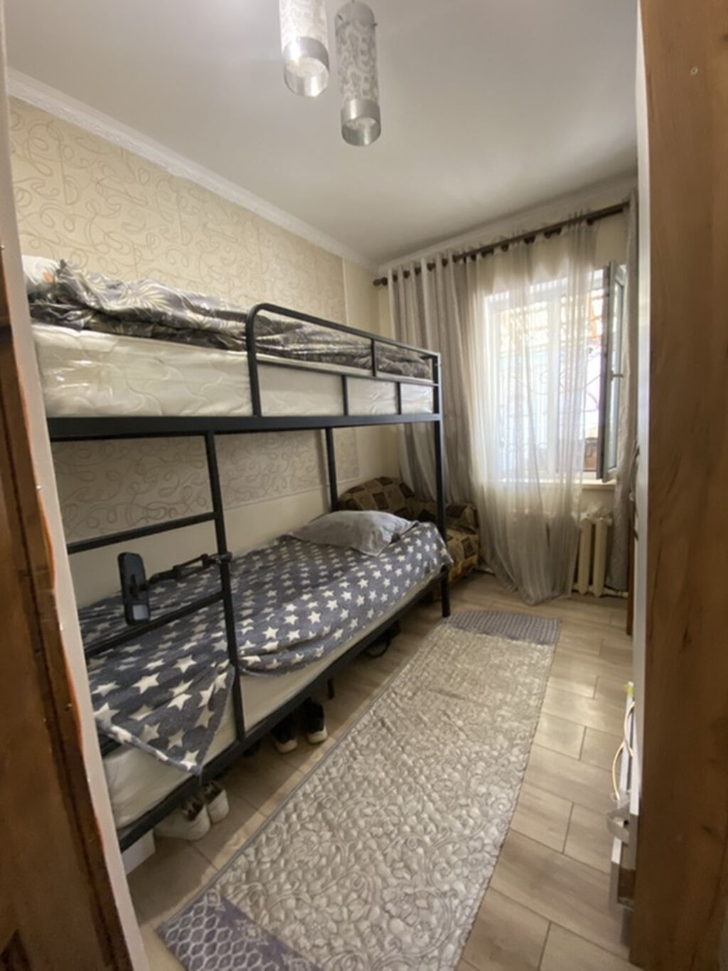 Срочно! Сдается комната для подселение нужна одна девушка Комната с: фото 2