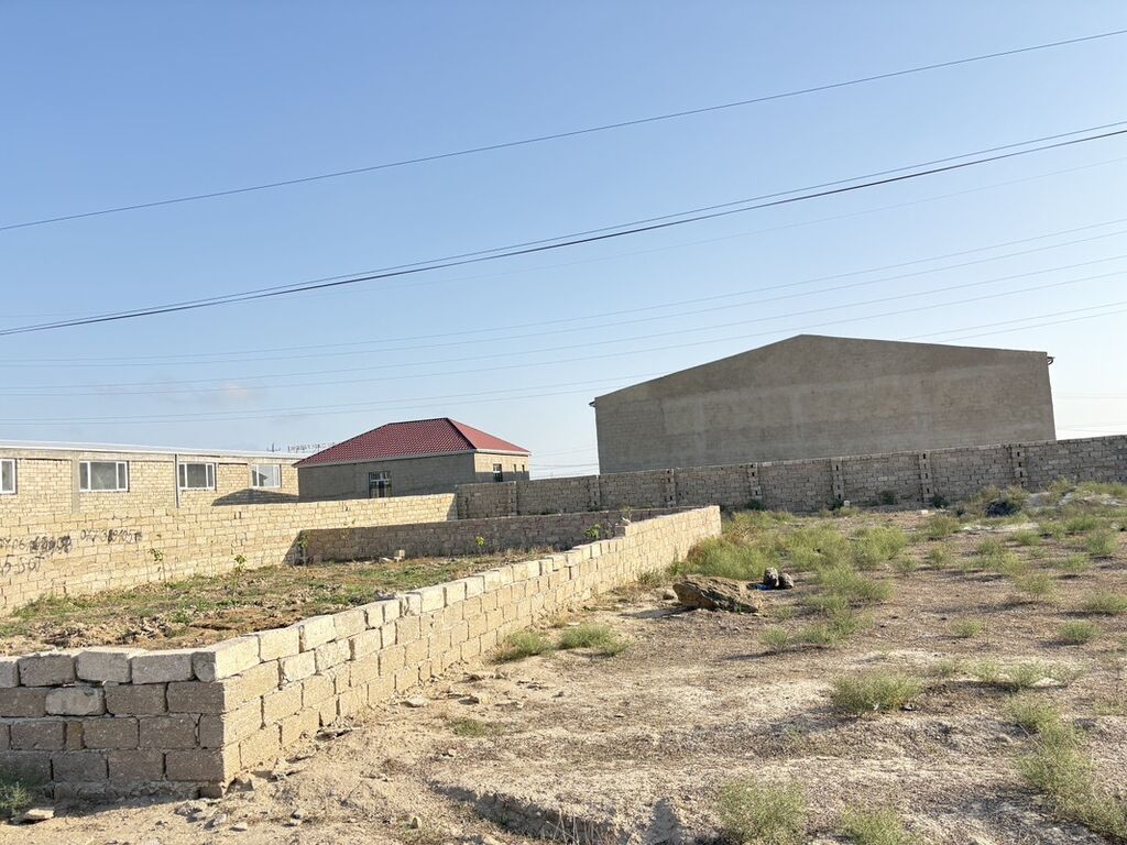 Satılır: torpaq sahəsi 2.5 Suraxani rayonunda yerlewir.qiymet 1 sota