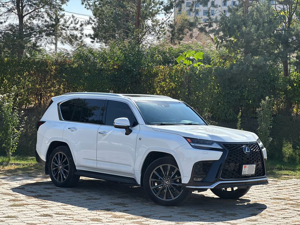 Lexus LX: 2022 г., 3.5 л, Автомат, Бензин, Внедорожник: фото 2