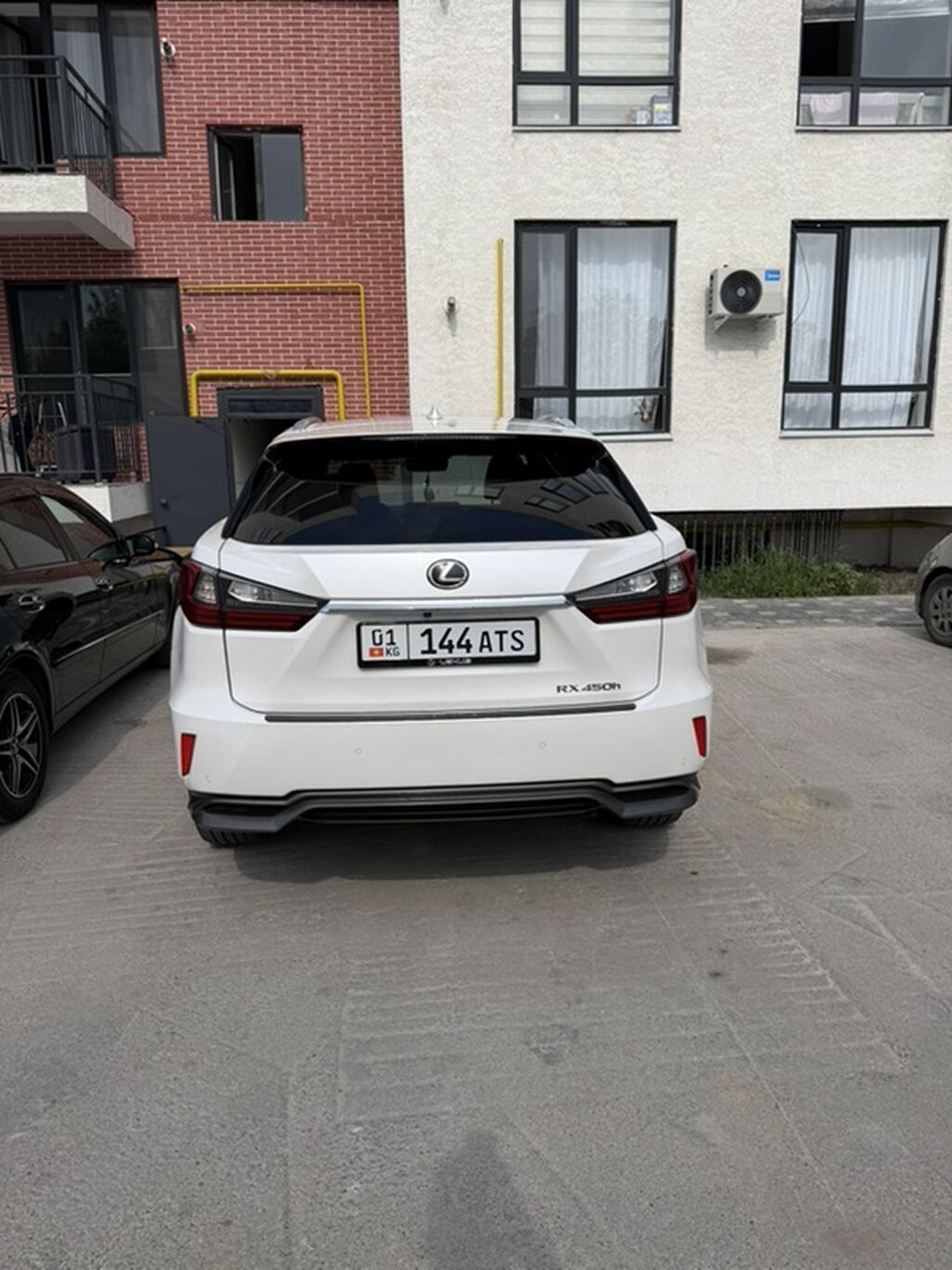 Lexus RX: 2018 г., 3.5 л, Гибрид, Кроссовер: фото 4