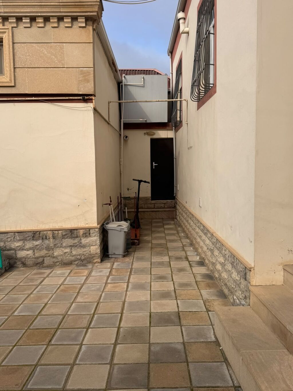 Əmircan qəs. 3 otaqlı, 85 kv. m, Kredit yoxdur, Yeni təmirli